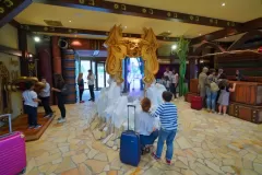 Gardaland-Magic-Hotel_reception_6024-copia-1024x683