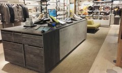 118_GXGLO_02_geox-negozio-globo-restyling-busnago-retail